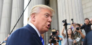 Supreme Court to Decide on Future of Trump's 10% Tariff Policy
