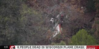 6 dead, including child, after small plane crashes near Wisconsin Dells